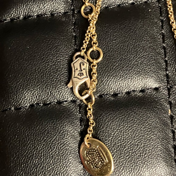 🌸Juicy Couture Necklace - Picture 4 of 6